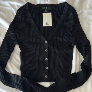 Banana Republic black ribbed cropped cardigan